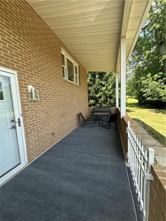 204 Morrow Way, Hopewell Twp, PA 15001 - photo 4