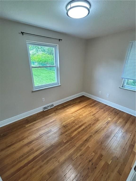 2666 Broad St, Bethel Park, PA 15102 - photo 8