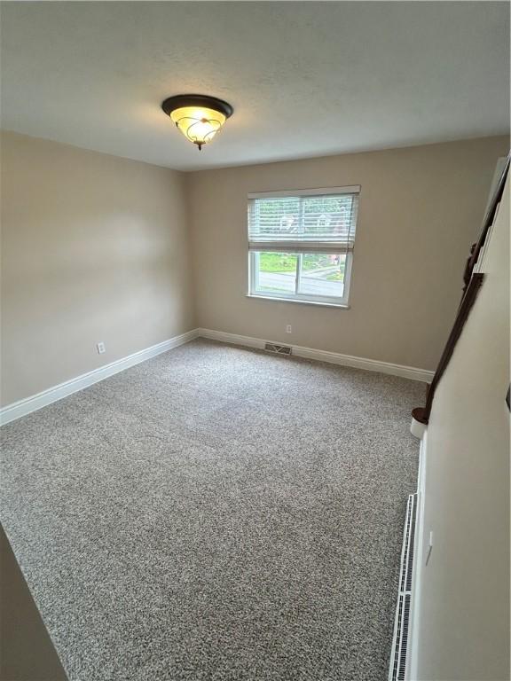 2666 Broad St, Bethel Park, PA 15102 - photo 15