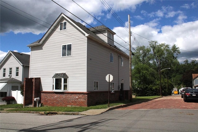 715 Fawcett Ave, Mckeesport, PA 15132 - photo 2
