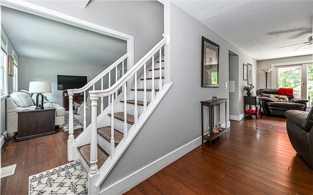 1523 Mountainview Dr, Richland, PA 15044 - photo 2
