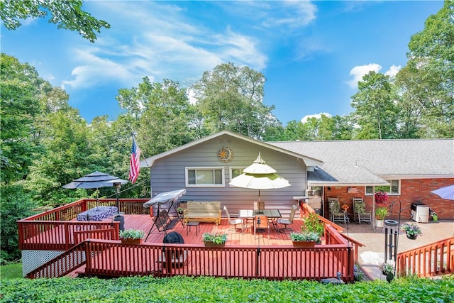 1182 Connoquenessing Ter, Ellwood City, PA 16117 - photo 1