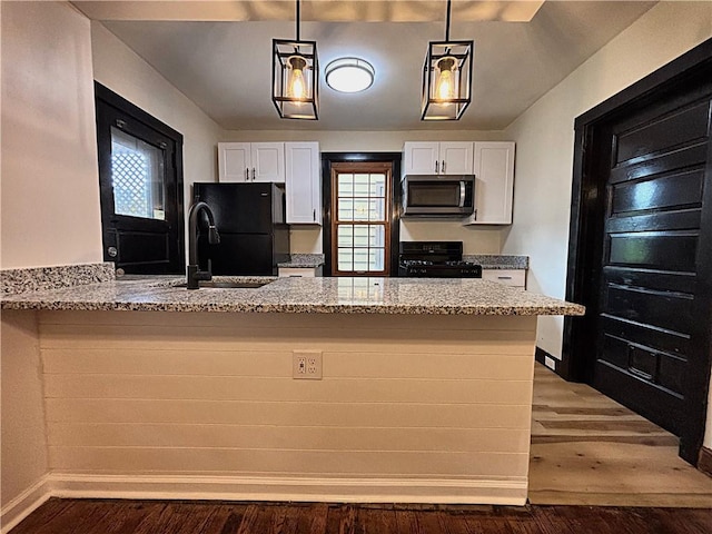 124 8th St, Turtle Creek, PA 15145 - photo 5