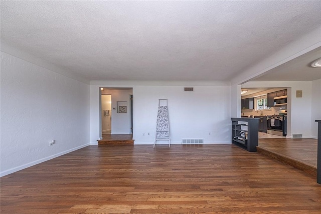 1436 Huber St, Port Vue, PA 15133 - photo 5