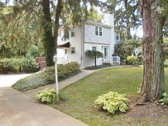 111 Mckenney Dr, Brighton Twp, PA 15009 - photo 7