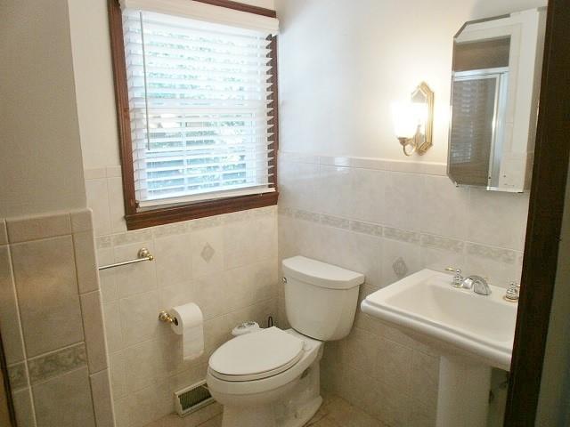 111 Mckenney Dr, Brighton Twp, PA 15009 - photo 31