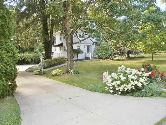 111 Mckenney Dr, Brighton Twp, PA 15009 - photo 6