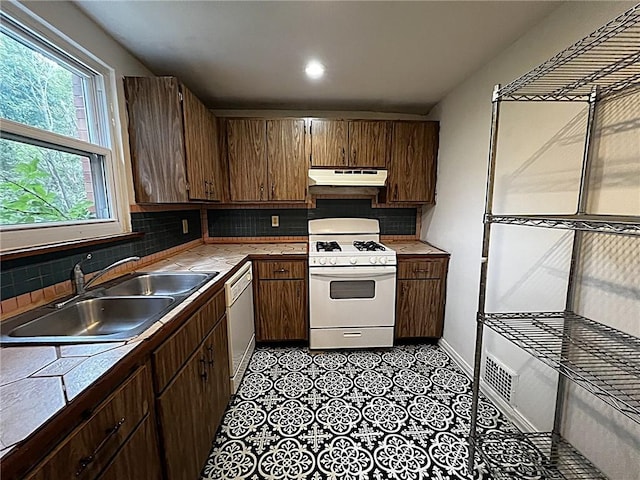 800 Ridge Rd, Harmony Twp, PA 15003 - photo 9