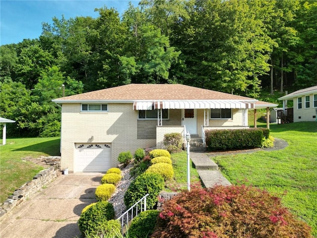 244 Herbst Rd, Kennedy Twp, PA 15108 - photo 1