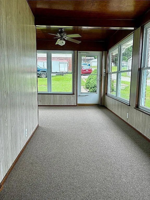 449 Race St, Waynsbrg/Frankln Twp, PA 15370 - photo 18