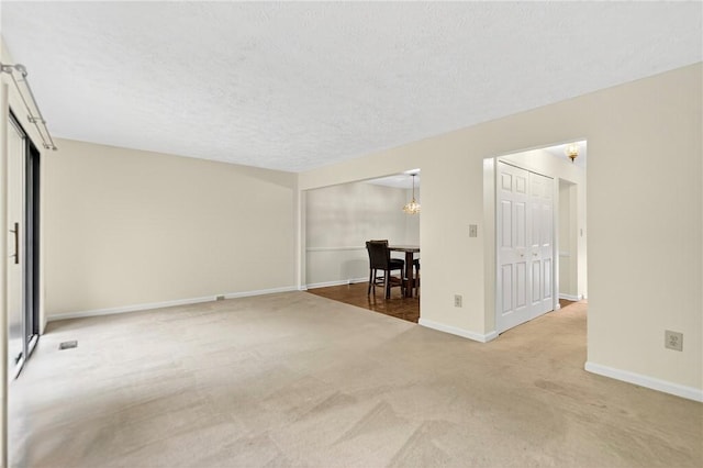 636 Woodcrest Dr, Robinson Twp, PA 15205 - photo 4