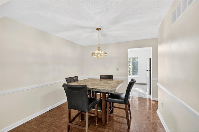 636 Woodcrest Dr, Robinson Twp, PA 15205 - photo 8