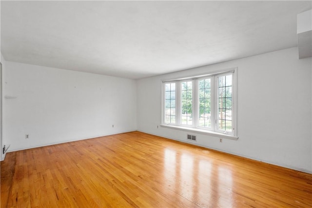 4774 Robert Dr, Bethel Park, PA 15102 - photo 4