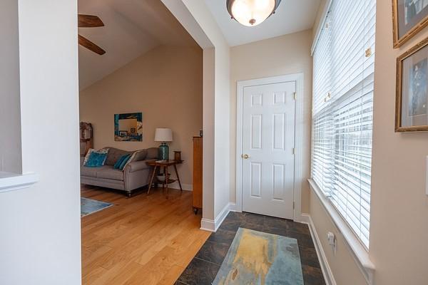 712 Glengarry Ct, Plum Boro, PA 15239 - photo 4