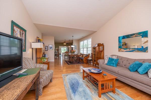 712 Glengarry Ct, Plum Boro, PA 15239 - photo 5