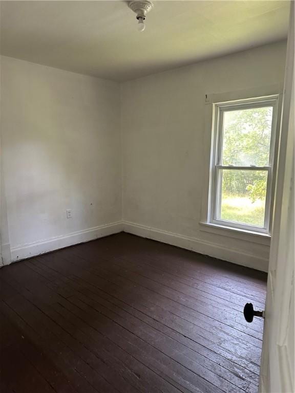 268 Malleable St, Sharon, PA 16146 - photo 6