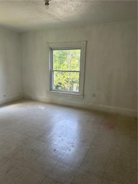 268 Malleable St, Sharon, PA 16146 - photo 7