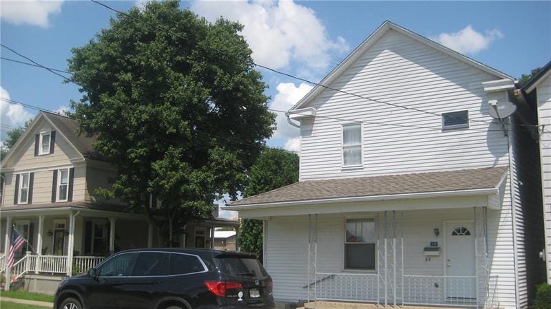 view of front of house with a porch