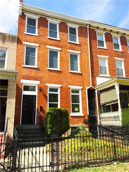 view of townhome / multi-family property