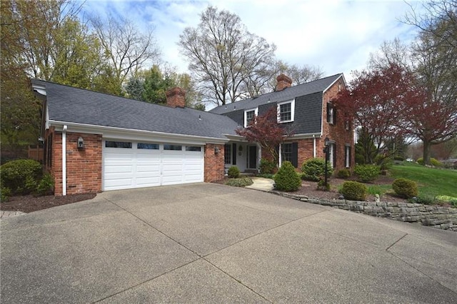 view of front facade with a garage