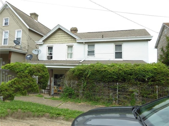 view of front of home