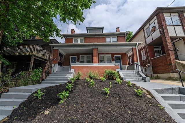 view of front of property featuring a porch