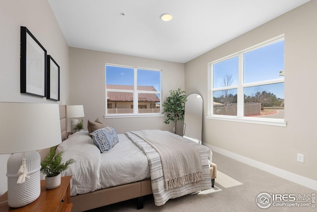 bedroom featuring carpet floors