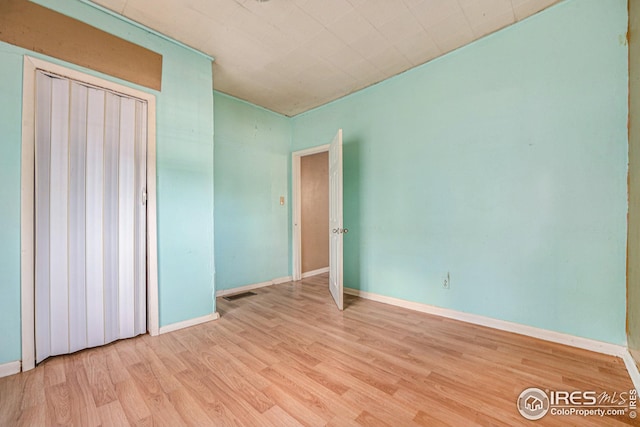 interior space with light hardwood / wood-style floors