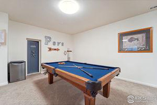 rec room featuring pool table and carpet