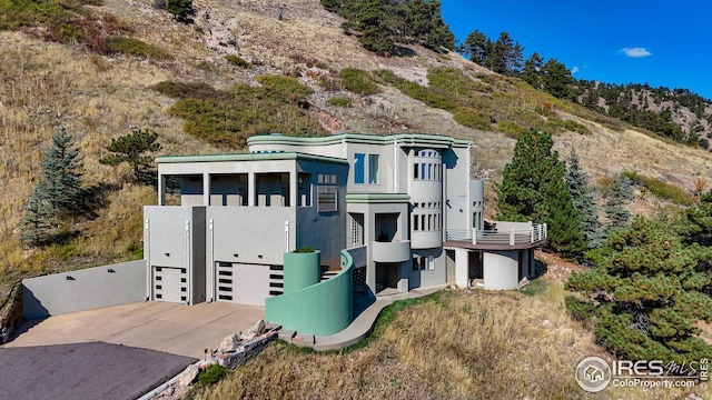 exterior space with a mountain view