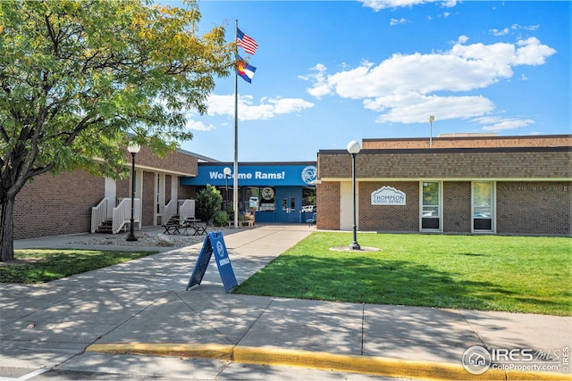 view of building exterior