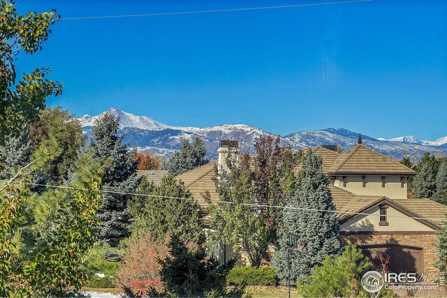 property view of mountains