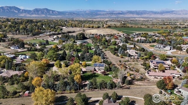 bird's eye view featuring a mountain view