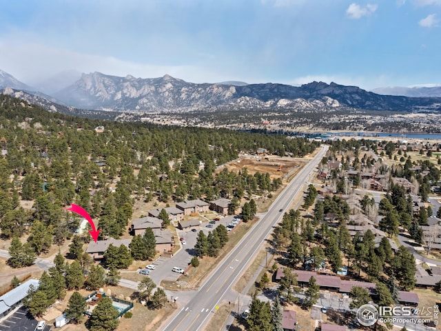 bird's eye view featuring a mountain view