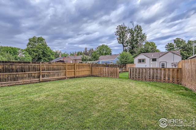 1127 W Mulberry St, Fort Collins, CO 80521 - view of yard