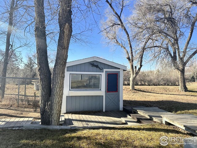 view of outbuilding