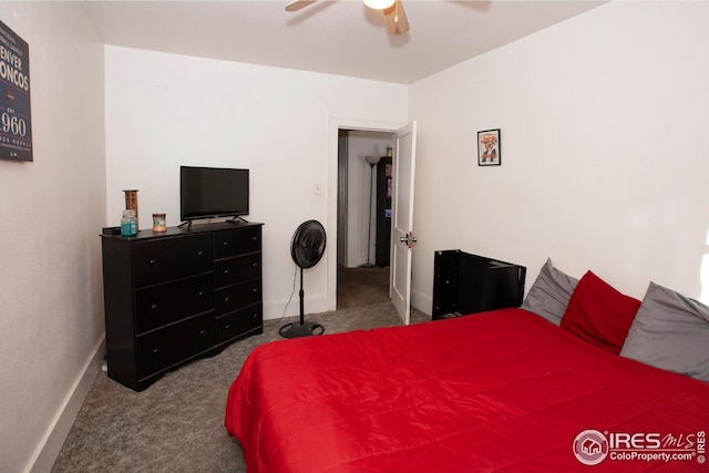 bedroom with carpet flooring and ceiling fan