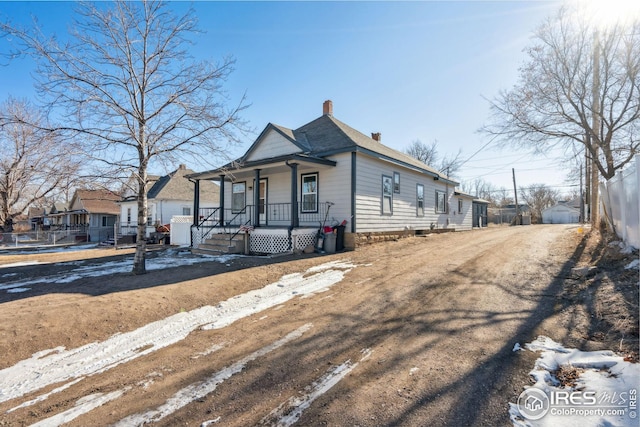 view of front of house with covered porch