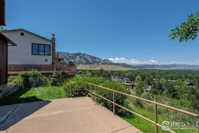 property view of mountains