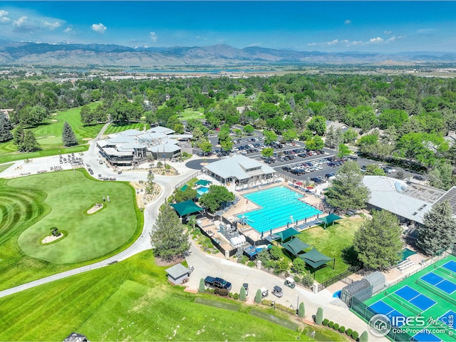 bird's eye view featuring a mountain view