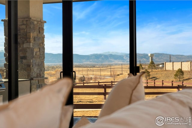 exterior space featuring a rural view
