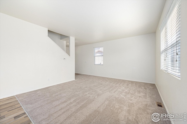 view of carpeted spare room