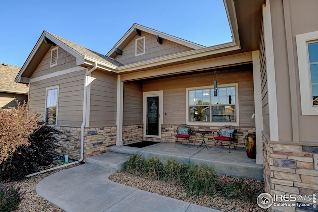 view of front of home featuring covered porch