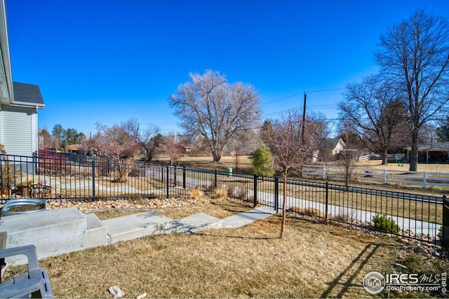 view of yard featuring fence