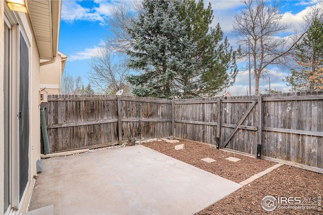 view of patio featuring a fenced backyard