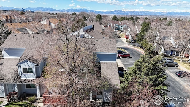 aerial view featuring a residential view and a mountain view