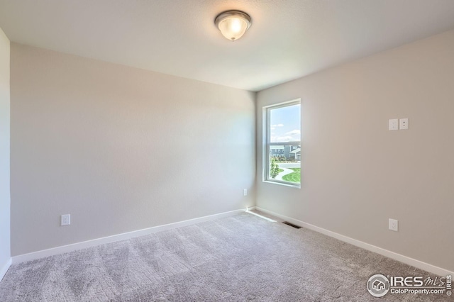 786 Griffith St, Lochbuie, CO 80603 - carpeted spare room with baseboards