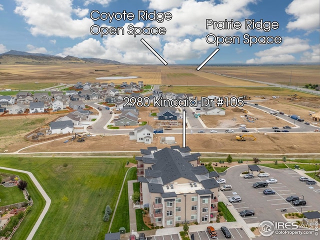 bird's eye view with a residential view