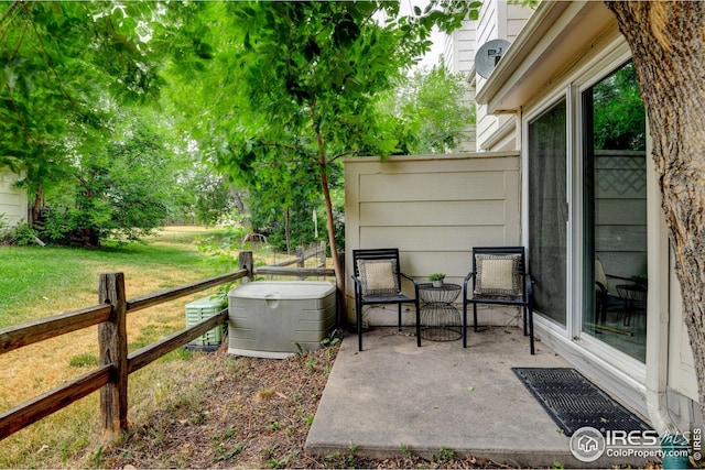 2924 Ross Dr Unit H20, Fort Collins, CO 80526 - view of patio with fence