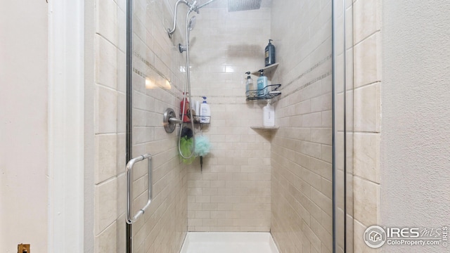 2706 Balmoral Ct, Fort Collins, CO 80525 - full bath with a shower stall